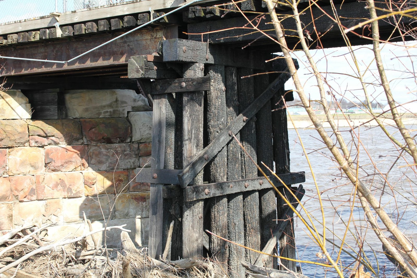 South approach pier